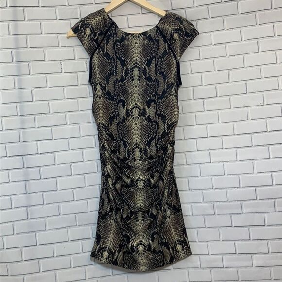Anthro Ivy & Blu Snakeskin Print Knit DressSize 4 - Picture 1 of 4